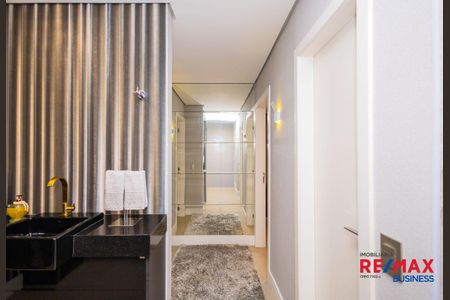 12_photo/94dce3f1bd.2a5ec1c623a0236e-ATLAS-e2139061-f9cd-4927-98ef-f4b6dcc60a7e.jpg de apartamento à venda com 3 quartos, 248m² em Batel, Curitiba