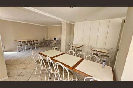 25_photo/94dce3f1d1.c7d943991d519b96-ATLAS-8d8d4fd6-e50a-48fb-b8d0-7ca39c06469e.jpg de apartamento à venda com 3 quartos, 81m² em Bigorrilho, Curitiba