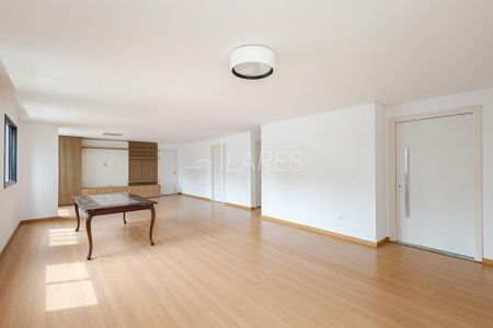 4_photo/94dce3f203.a222f274c2646ab1-ATLAS-c10cc3be-7f4e-4d12-a6ce-32b887e8e52b.jpg de apartamento à venda com 3 quartos, 164m² em São Francisco, Curitiba