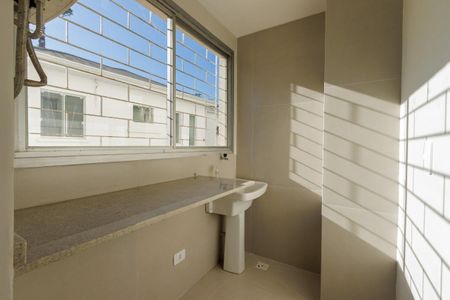 2_photo/94dce3f20f.b77ade9d070fa692-ATLAS-0ae75e3b-ea88-44b0-8852-d3da437d1a0d.jpg de apartamento à venda com 3 quartos, 70m² em Bigorrilho, Curitiba