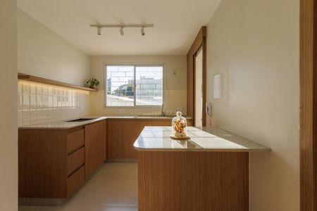 3_photo/94dce3f20f.b77ade9d070fa692-ATLAS-3752f3f5-5a79-4d70-a6e1-e3ebeadf5ace.jpg de apartamento à venda com 3 quartos, 70m² em Bigorrilho, Curitiba