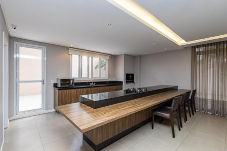 7_photo/94dce3f229.e8e5fa755685fc5e-ATLAS-72489ea8-f18a-42e7-a68c-61f866ef79de.jpg de apartamento à venda com 2 quartos, 83m² em Bigorrilho, Curitiba