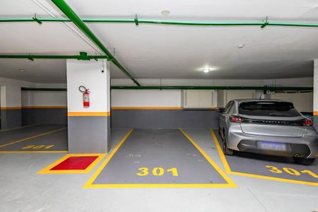 3_photo/94dce3f229.e8e5fa755685fc5e-ATLAS-facdbfa3-09ee-4fcd-b855-e9f7b5d79d2a.jpg de apartamento à venda com 2 quartos, 83m² em Bigorrilho, Curitiba