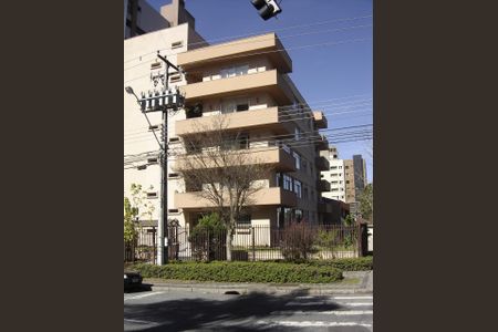 7_photo/94dce3f22b.3961273fd8d435e4-ATLAS-d0d4ddaa-5144-4412-924e-6fa2ad39076e.jpg de apartamento para alugar com 4 quartos, 275m² em Bigorrilho, Curitiba