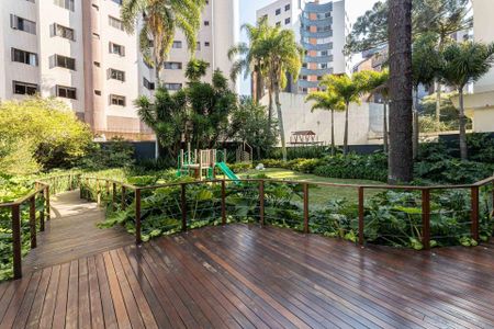 4_photo/94dce3f2e3.61df383ebc62b81a-ATLAS-25a41beb-c0b5-4c27-a2f9-46e57f760bac.jpg de apartamento à venda com 2 quartos, 134m² em Bigorrilho, Curitiba