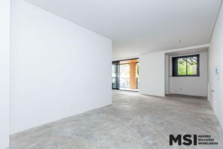 5_photo/94dce3f2e3.61df383ebc62b81a-ATLAS-fb0b3cb6-0d68-418e-8065-c7881bca07b4.jpg de apartamento à venda com 2 quartos, 73m² em Bigorrilho, Curitiba