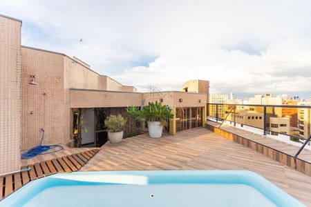 12_photo/94dce3f2e7.202c3c35228986fc-ATLAS-0cab3ee0-70f1-46a0-a5fc-92d9c9cd8b92.jpg de apartamento à venda com 3 quartos, 250m² em Centro, Curitiba