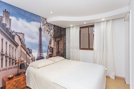 27_photo/94dce3f2e7.202c3c35228986fc-ATLAS-5f76e728-8663-4db2-adab-ffb5fa0776f5.jpg de apartamento à venda com 3 quartos, 250m² em Centro, Curitiba