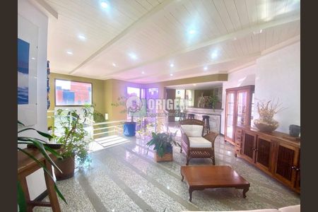 11_photo/94dce3f2e7.6f3174629982527a-ATLAS-bef4ada4-35c4-48ee-9e53-e142cde565e2.jpg de apartamento à venda com 3 quartos, 290m² em Centro, Curitiba