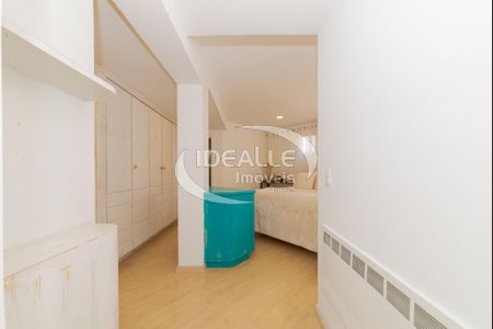 25_photo/94dce3f2e7.e36cf7204ae9d2f3-ATLAS-31241a4d-51f9-4e94-8625-2745572d2112.jpg de apartamento à venda com 3 quartos, 309m² em Centro, Curitiba