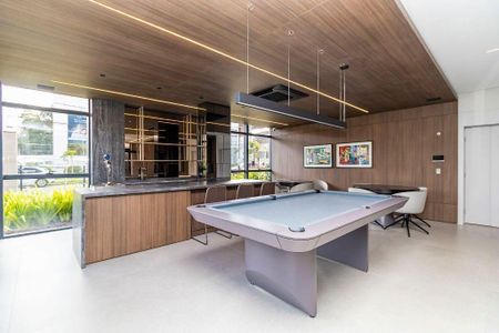 26_photo/94dce3f2e9.1fca9958d16f7713-ATLAS-8182cd51-2365-44ef-9983-e4247de9ceb2.jpg de apartamento à venda com 2 quartos, 125m² em Centro, Curitiba