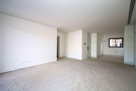 2_photo/94dce3f2e9.1fca9958d16f7713-ATLAS-82c40e25-3ab7-41fc-90b0-bde579d0e107.jpg de apartamento à venda com 2 quartos, 125m² em Centro, Curitiba