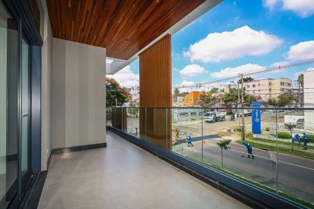 8_photo/94dce3f2e9.1fca9958d16f7713-ATLAS-cc5e051e-0fc2-4c71-86fa-105b659de54e.jpg de apartamento à venda com 2 quartos, 125m² em Centro, Curitiba