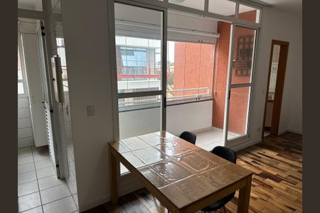 5_photo/94dce3f2ef.864ff64b5dee438b-ATLAS-03abda48-25cc-40c8-8e56-da944050260a.jpg de apartamento à venda com 0 quarto, 42m² em Bigorrilho, Curitiba