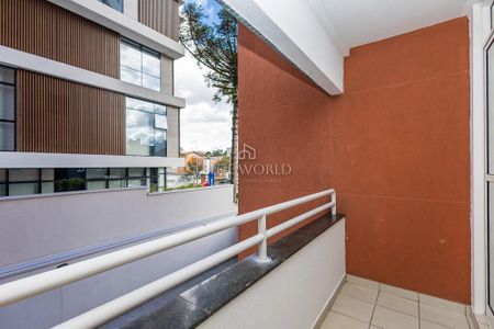 8_photo/94dce3f2ef.b91b4dd173bd3951-ATLAS-8440e3db-5733-42cb-b0fb-6b7d7a258c4a.jpg de apartamento à venda com 1 quarto, 42m² em Bigorrilho, Curitiba