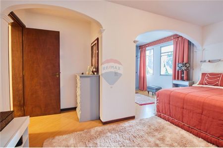14_photo/94dce3f2fb.202033c5160a923d-ATLAS-9fffe915-26a3-4518-bed8-e9d41d407926.jpg de apartamento à venda com 4 quartos, 235m² em Bigorrilho, Curitiba