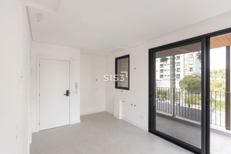 3_photo/94dce3f30d.24ee13a71578d2a6-ATLAS-3cf2445a-5cd9-4e43-8ac6-d1f9d02b317b.jpg de apartamento à venda com 1 quarto, 40m² em Bigorrilho, Curitiba