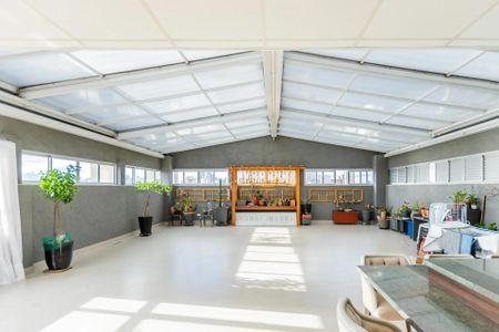 4_photo/94dce3f355.912a2735542dba6c-ATLAS-29e8bbb6-62ae-4d85-a5fb-7f6dc664db1d.jpg de apartamento à venda com 5 quartos, 483m² em Centro, Curitiba