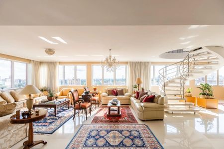 8_photo/94dce3f355.912a2735542dba6c-ATLAS-4e0098be-9b82-4813-abc9-65fd9ac2ed75.jpg de apartamento à venda com 5 quartos, 483m² em Centro, Curitiba