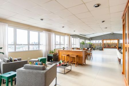 8_photo/94dce3f355.912a2735542dba6c-ATLAS-953feef1-cb5a-4ef1-a4fe-e670b3aa979a.jpg de apartamento à venda com 5 quartos, 483m² em Centro, Curitiba