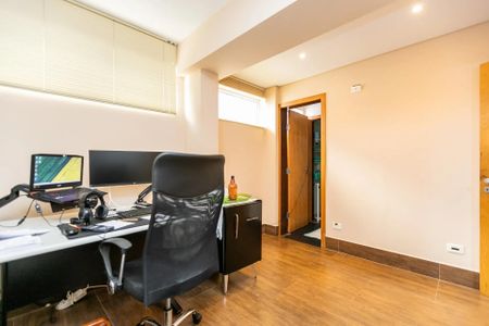 20_photo/94dce3f355.912a2735542dba6c-ATLAS-d0660fd6-e050-4696-a751-90e1b455b7cd.jpg de apartamento à venda com 5 quartos, 483m² em Centro, Curitiba