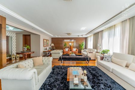 3_photo/94dce3f355.97da5f8a5fd4163d-ATLAS-9e88b2e4-4cc1-4522-b60d-586db033b296.jpg de apartamento à venda com 3 quartos, 274m² em Centro, Curitiba