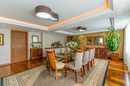 10_photo/94dce3f355.97da5f8a5fd4163d-ATLAS-e3fd89fb-03a2-42ea-83b3-89622e6b2dda.jpg de apartamento à venda com 3 quartos, 274m² em Centro, Curitiba