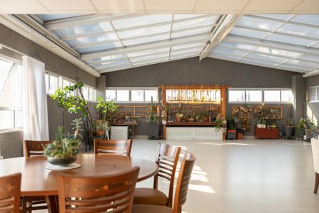 3_photo/94dce3f355.c7e38219835a30c7-ATLAS-cc20d8f2-e2bf-4246-9b80-59f7152a4dd1.jpg de apartamento à venda com 4 quartos, 483m² em Centro, Curitiba