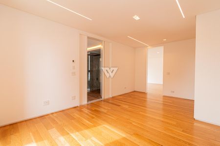 6_photo/94dce3f361.751142b98d2c00e9-ATLAS-c0863fed-a246-4e2b-88f0-34a8a8661cba.jpg de apartamento à venda com 4 quartos, 373m² em Bigorrilho, Curitiba