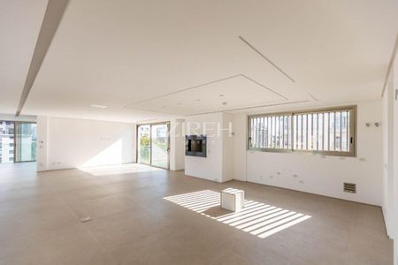 14_photo/94dce3f361.95b2445b6ddd723d-ATLAS-67f26751-d9ea-48a7-8e02-02bc05eca84c.jpg de apartamento à venda com 4 quartos, 372m² em Bigorrilho, Curitiba