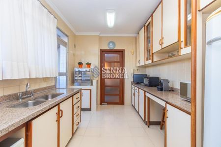 6_photo/94dce3f385.69bb683d0c6033a3-ATLAS-22f85e32-c032-498e-a51e-5d2e7cfcb4c0.jpg de apartamento à venda com 3 quartos, 151m² em Centro, Curitiba