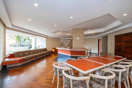 12_photo/94dce3f385.fafdfe885e3e1e54-ATLAS-0128da05-3fb8-4a3c-a88d-c968c93b1b35.jpg de apartamento à venda com 4 quartos, 167m² em Centro, Curitiba