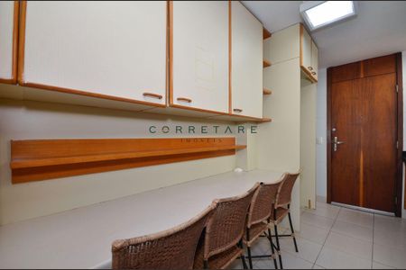 5_photo/94dce3f3b7.f7e7744c47d68114-ATLAS-b3ad54e4-2a4b-4e38-89c5-6d73a4ce3bef.jpg de apartamento à venda com 4 quartos, 255m² em Batel, Curitiba
