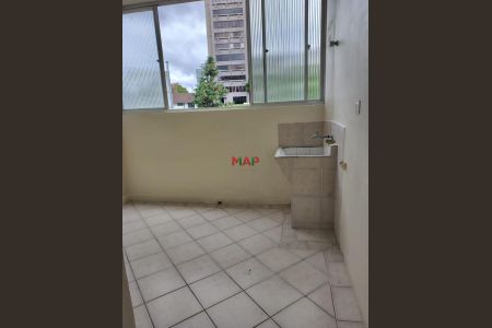 21_photo/94dce3f3c3.7f5d6e7ee7af29cc-ATLAS-ae6dd1ec-84ee-41c9-a082-beef0ff1eb8f.jpg de apartamento à venda com 3 quartos, 95m² em São Francisco, Curitiba