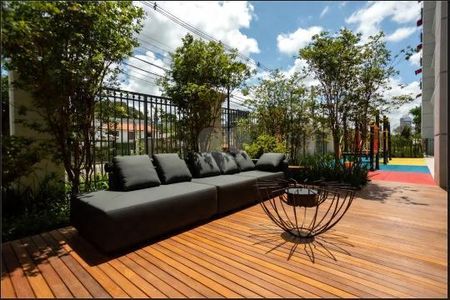 5_photo/94dce3f3f5.45aac488d7a43830-ATLAS-209f6cd7-3c62-49c7-b6d9-6d8e075e6c04.jpg de apartamento à venda com 2 quartos, 162m² em Bigorrilho, Curitiba