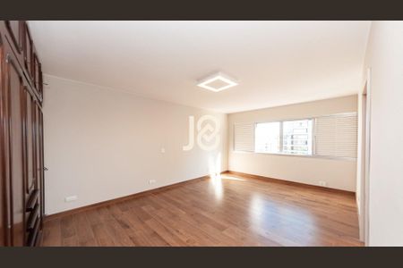 19_photo/94dce3f409.a80a6b862e985aa6-ATLAS-002d99a4-2fb6-4c6d-98ee-9ea62fda35bf.jpg de apartamento para alugar com 4 quartos, 274m² em Bigorrilho, Curitiba