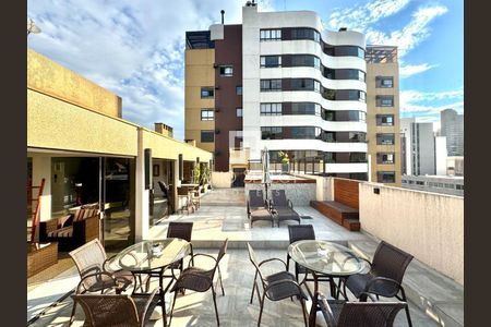 39_photo/94dce3f413.b8c4f165c1f119ea-ATLAS-b41a5ef8-1336-45eb-a20f-2cf3c70dd84e.jpg de apartamento à venda com 4 quartos, 355m² em Bigorrilho, Curitiba