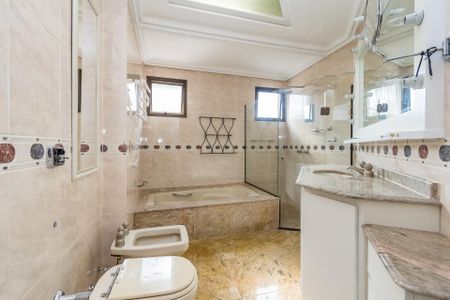 6_photo/94dce3f415.d3e054da6b94c3eb-ATLAS-160c7828-45e8-4e6f-a2dd-4a9e73f950ad.jpg de apartamento à venda com 4 quartos, 273m² em Bigorrilho, Curitiba