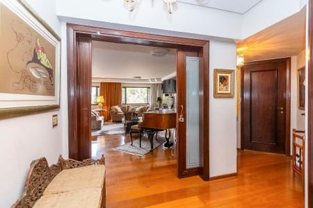 5_photo/94dce3f415.d3e054da6b94c3eb-ATLAS-e57c2d42-02d6-40ae-ad82-ece88685205c.jpg de apartamento à venda com 4 quartos, 273m² em Bigorrilho, Curitiba