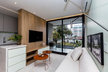 12_photo/94dce3f49d.990e4d97e4effe6e-ATLAS-6904192b-2277-4acd-912a-af359d2b5b4d.jpg de apartamento à venda com 2 quartos, 67m² em Bigorrilho, Curitiba