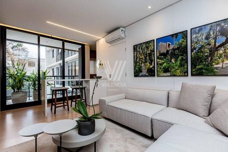 4_photo/94dce3f4b1.d2caff21bec4ea74-ATLAS-2bb30208-afbc-4601-82c2-2e06f901187a.jpg de apartamento à venda com 2 quartos, 64m² em Bigorrilho, Curitiba