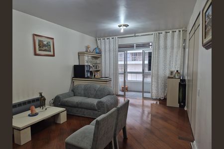 3_photo/94dce3f4e1.2bd6c31d73845aaa-ATLAS-4b203f46-2051-485b-9a41-18b591a9a110.jpg de apartamento à venda com 4 quartos, 190m² em Bigorrilho, Curitiba