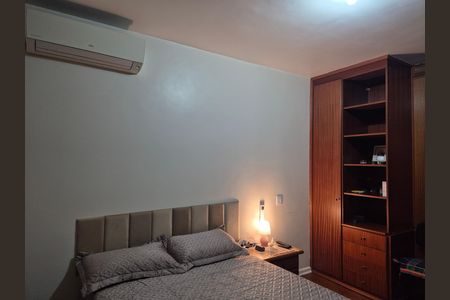 5_photo/94dce3f4e1.2bd6c31d73845aaa-ATLAS-94588dcb-20ad-48bb-9501-98e4eb43cd81.jpg de apartamento à venda com 4 quartos, 190m² em Bigorrilho, Curitiba