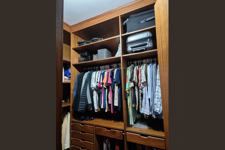 12_photo/94dce3f4e1.2bd6c31d73845aaa-ATLAS-e16d2611-cb47-4e00-8878-f53326970109.jpg de apartamento à venda com 4 quartos, 190m² em Bigorrilho, Curitiba