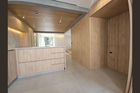 17_photo/94dce3f4e1.aafc750051720c32-ATLAS-9ead592b-e57d-4e1c-927b-b4f8f3e2d7aa.jpg de apartamento à venda com 3 quartos, 128m² em Bigorrilho, Curitiba