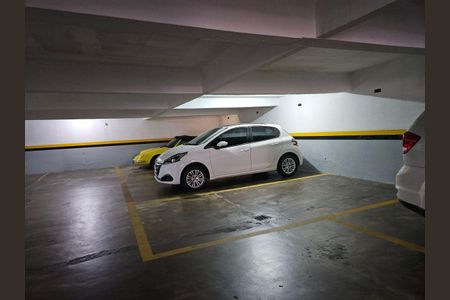 32_photo/94dce3f4e1.aafc750051720c32-ATLAS-a3324457-3660-4cd6-80aa-d41d13ec48f5.jpg de apartamento à venda com 3 quartos, 128m² em Bigorrilho, Curitiba