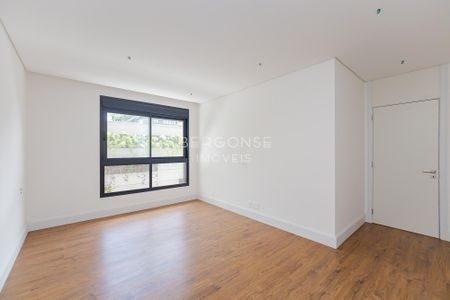 11_photo/94dce3f4e3.6a940fd7dc05e55d-ATLAS-3f43350d-f32a-45d1-9d14-c04f5f41ea2a.jpg de apartamento à venda com 3 quartos, 153m² em Bigorrilho, Curitiba