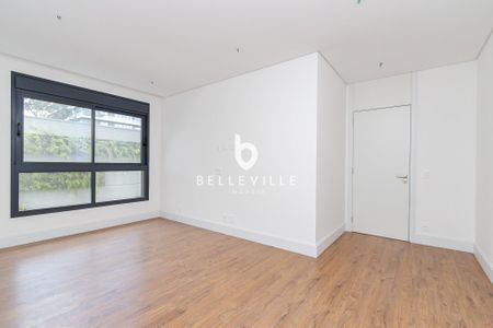 8_photo/94dce3f4e3.6a940fd7dc05e55d-ATLAS-430a379b-307f-487f-8a79-6fdd6d8497d6.jpg de apartamento à venda com 3 quartos, 153m² em Bigorrilho, Curitiba