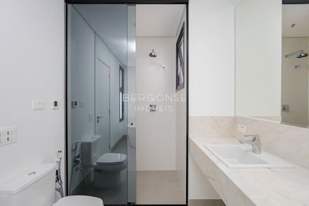 4_photo/94dce3f4e3.6a940fd7dc05e55d-ATLAS-6f46b4df-1087-43f8-a40f-0fdf5156cad6.jpg de apartamento à venda com 3 quartos, 153m² em Bigorrilho, Curitiba