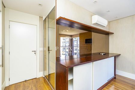 1_photo/94dce3f4ff.9e8e651cb38e5748-ATLAS-000b8c7d-8ecf-4a8d-9717-73eabf2720e1.jpg de apartamento para alugar com 3 quartos, 213m² em Batel, Curitiba